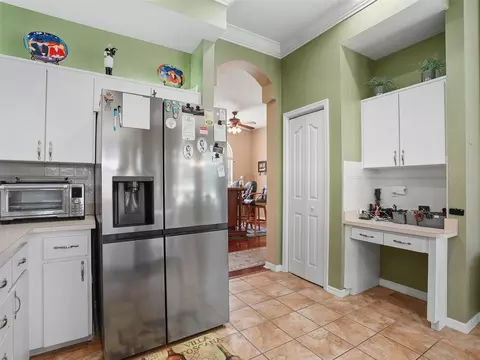 Kitchen - 3542 Conifer Loop, Spring Hill, FL 34609 photo 7 of 8