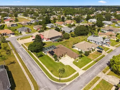 View/Area - 3542 Conifer Loop, Spring Hill, FL 34609 photo 1 of 14