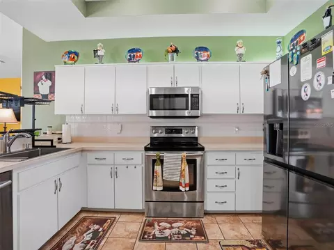 Kitchen - 3542 Conifer Loop, Spring Hill, FL 34609 photo 3 of 8
