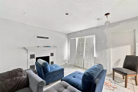Living - 5906 Watson Rd, Riverview, FL 33578 photo 4 of 4