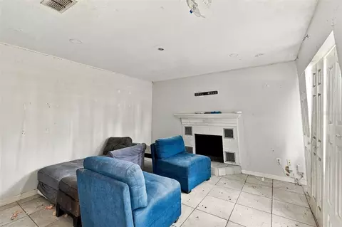 Living - 5906 Watson Rd, Riverview, FL 33578 photo 2 of 4