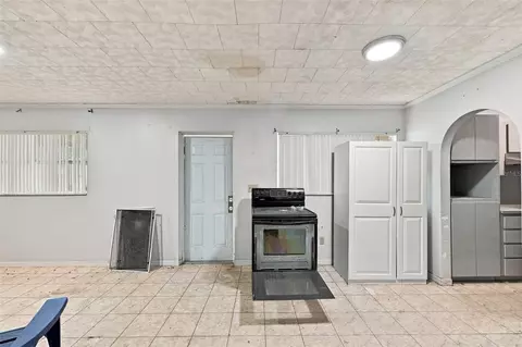 Entry Way - 5906 Watson Rd, Riverview, FL 33578 photo 3 of 3