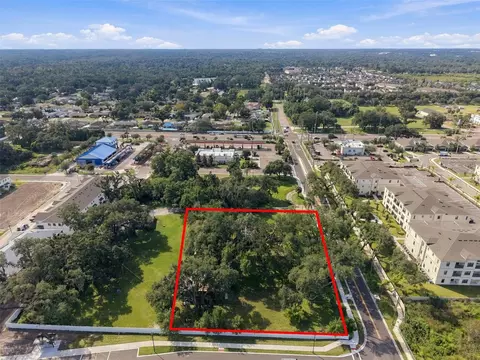 View/Area - 5906 Watson Rd, Riverview, FL 33578 photo 7 of 10