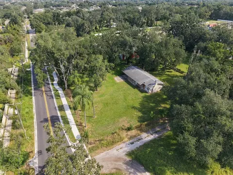 View/Area - 5906 Watson Rd, Riverview, FL 33578 photo 2 of 10