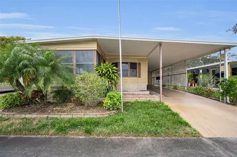 7 Mountain Laurel Dr, Palm Harbor, FL 34684
