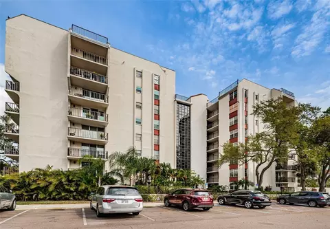 2699 Seville Blvd #105, Clearwater, FL 33764