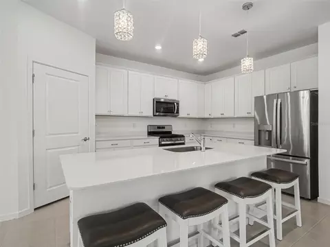 Kitchen - 14180 Samoa Hill Ct, Riverview, FL 33569 photo 1 of 2
