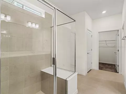 Bath - 14180 Samoa Hill Ct, Riverview, FL 33569 photo 2 of 4