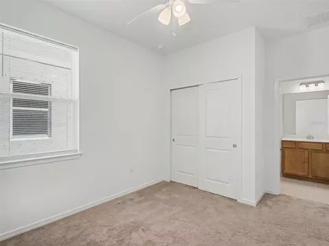 Bedroom - 14180 Samoa Hill Ct, Riverview, FL 33569 photo 5 of 8
