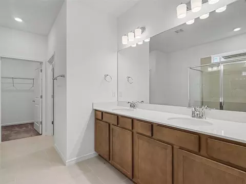 Bath - 14180 Samoa Hill Ct, Riverview, FL 33569 photo 1 of 4