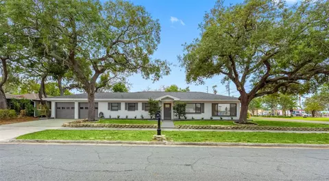 1005 Apache Trl, Clearwater, FL 33755