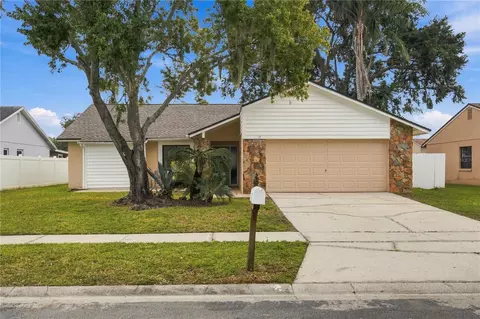 16115 Pebblebrook Dr, Tampa, FL 33624