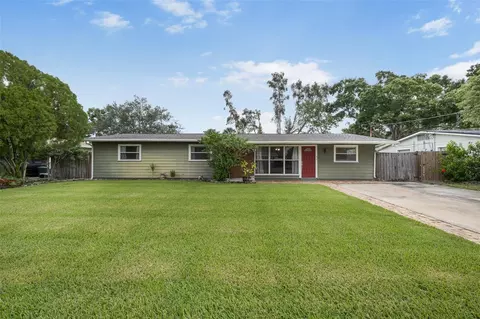 3705 W Tyson Ave, Tampa, FL 33611