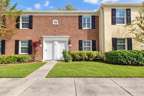 13741 Juniper Blossom Dr, Tampa, FL 33618
