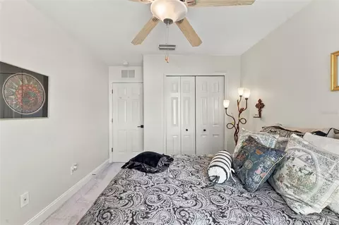 Bedroom - 9234 Stone River Pl, Riverview, FL 33578 photo 4 of 5