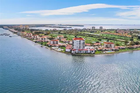 6265 Sun Blvd #805, Saint Petersburg, FL 33715