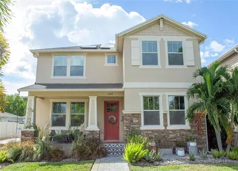 1040 10th St N, Saint Petersburg, FL 33705