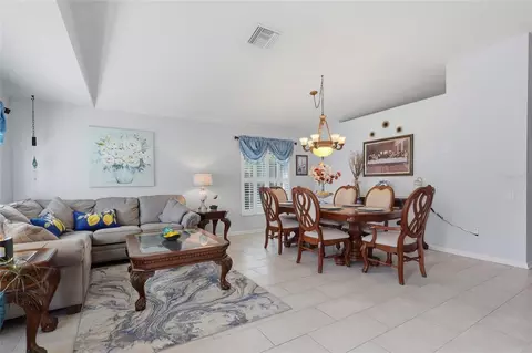 Dining - 12402 Tree Pointe Ct, Riverview, FL 33578 photo 1 of 4