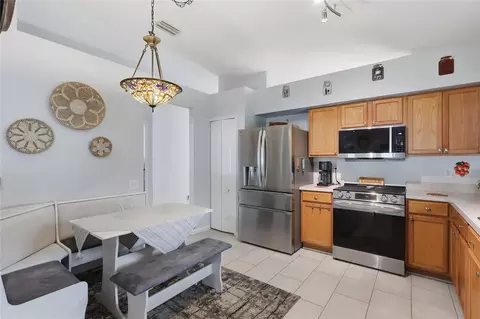 Kitchen - 12402 Tree Pointe Ct, Riverview, FL 33578 photo 2 of 2