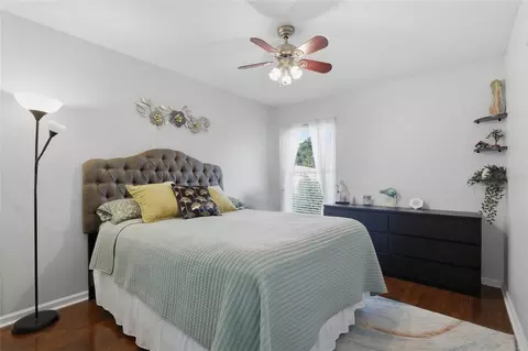 Bedroom - 12402 Tree Pointe Ct, Riverview, FL 33578 photo 3 of 3