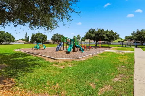 Other - 12402 Tree Pointe Ct, Riverview, FL 33578 photo 7 of 8