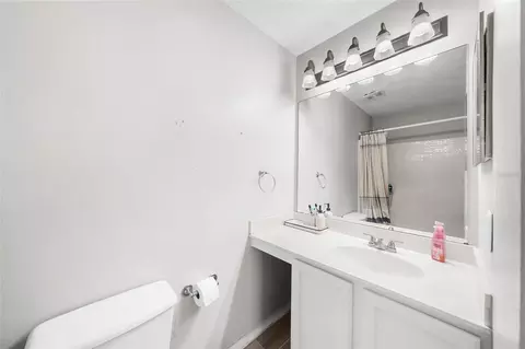 Bath - 8295 Begonia St, Spring Hill, FL 34608 photo 6 of 6
