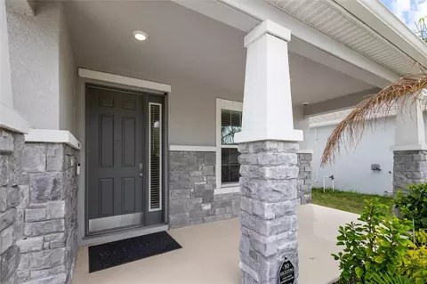 Exterior - 13071 Brookside Moss Dr, Riverview, FL 33579 photo 5 of 14