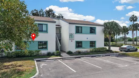 876 116th Ave N #103, Saint Petersburg, FL 33716