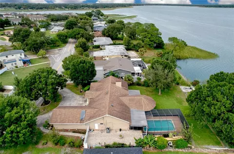 1348 Edgewater Beach Dr, Lakeland, FL 33805