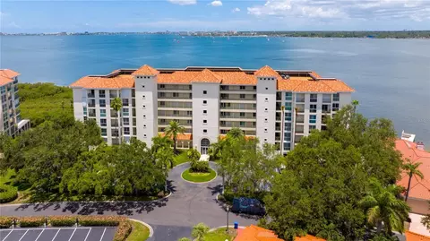 4717 Dolphin Cay Ln S #503, Saint Petersburg, FL 33711