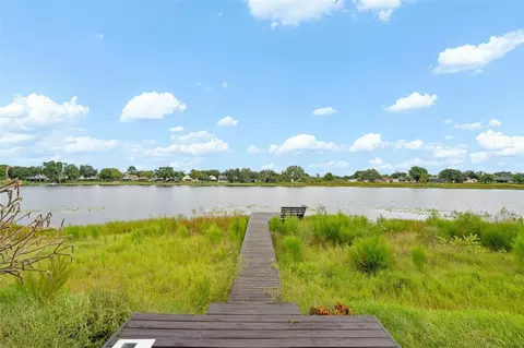 View/Area - 1813 Audubon Trl, Lutz, FL 33549 photo 1 of 7