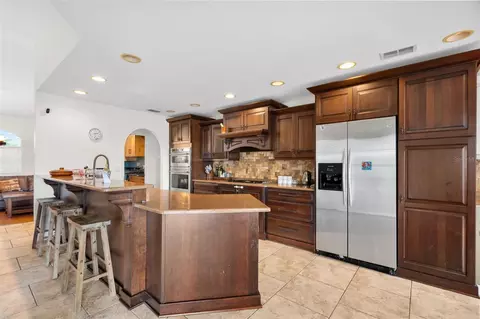 Kitchen - 1813 Audubon Trl, Lutz, FL 33549 photo 1 of 5