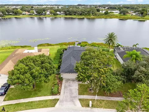 View/Area - 1813 Audubon Trl, Lutz, FL 33549 photo 2 of 7