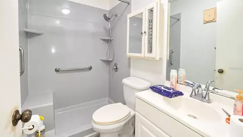Bath - 2750 E Bay Dr #14C, Largo, FL 33771 photo 1 of 1