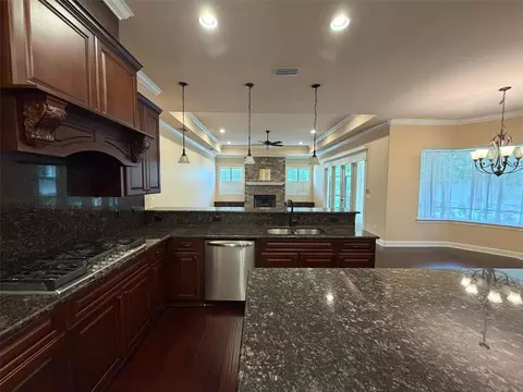 Kitchen - 9650 Milano Dr, New Port Richey, FL 34655 photo 4 of 4