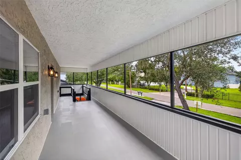 Exterior - 11317 Sylvan Green Ln, Riverview, FL 33569 photo 4 of 9