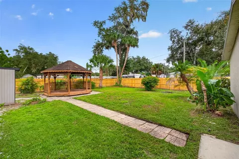 Exterior - 11317 Sylvan Green Ln, Riverview, FL 33569 photo 7 of 9