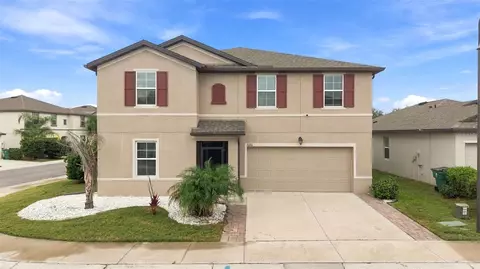 36801 Yesler Dr, Zephyrhills, FL 33542