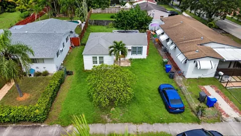 2607 Adams St, Hollywood, FL 33020