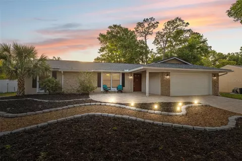 2141 Brent Pl, Palm Harbor, FL 34683