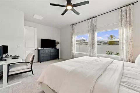 Bedroom - 11854 Mile Marsh Dr, Riverview, FL 33569 photo 3 of 5