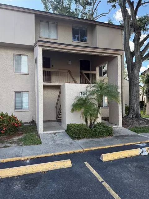 7510 Needle Leaf Pl #57, Tampa, FL 33617
