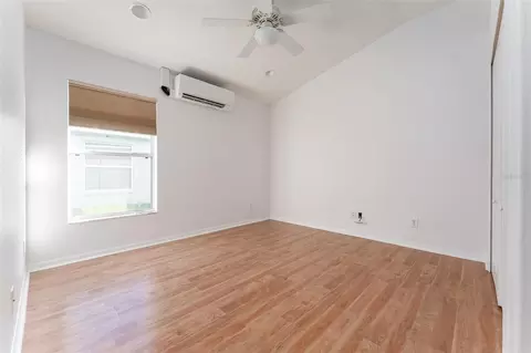 Bedroom - 1127 Rolling Stone Run, Odessa, FL 33556 photo 4 of 5