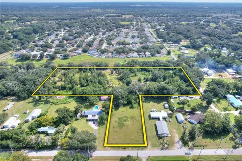 2932 Washington Rd, Valrico, FL 33594
