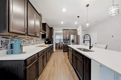 Kitchen - 11727 Tetrafin Dr, Riverview, FL 33579 photo 4 of 9