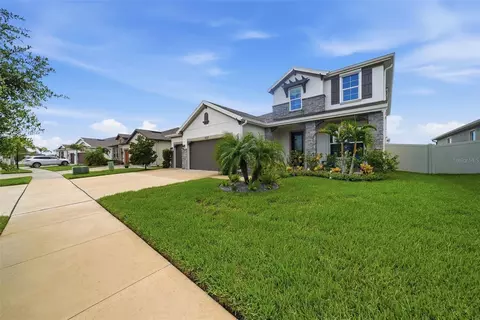 Exterior - 11727 Tetrafin Dr, Riverview, FL 33579 photo 4 of 8