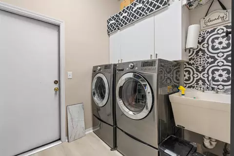 Other - 4202 Augusta Ter E, Bradenton, FL 34203 photo 9 of 11
