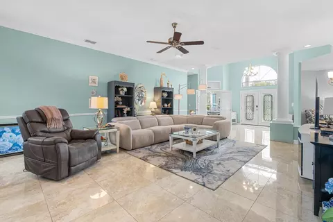 Other - 4202 Augusta Ter E, Bradenton, FL 34203 photo 3 of 11