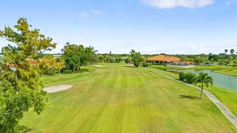 View/Area - 4202 Augusta Ter E, Bradenton, FL 34203 photo 6 of 9