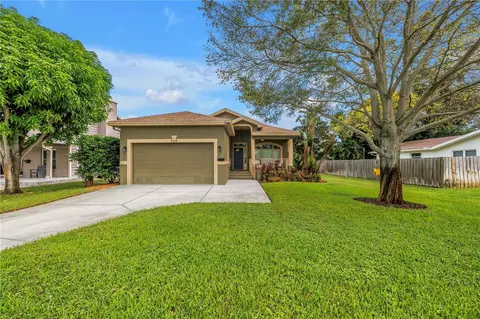 668 Atwood Ave N, Saint Petersburg, FL 33702
